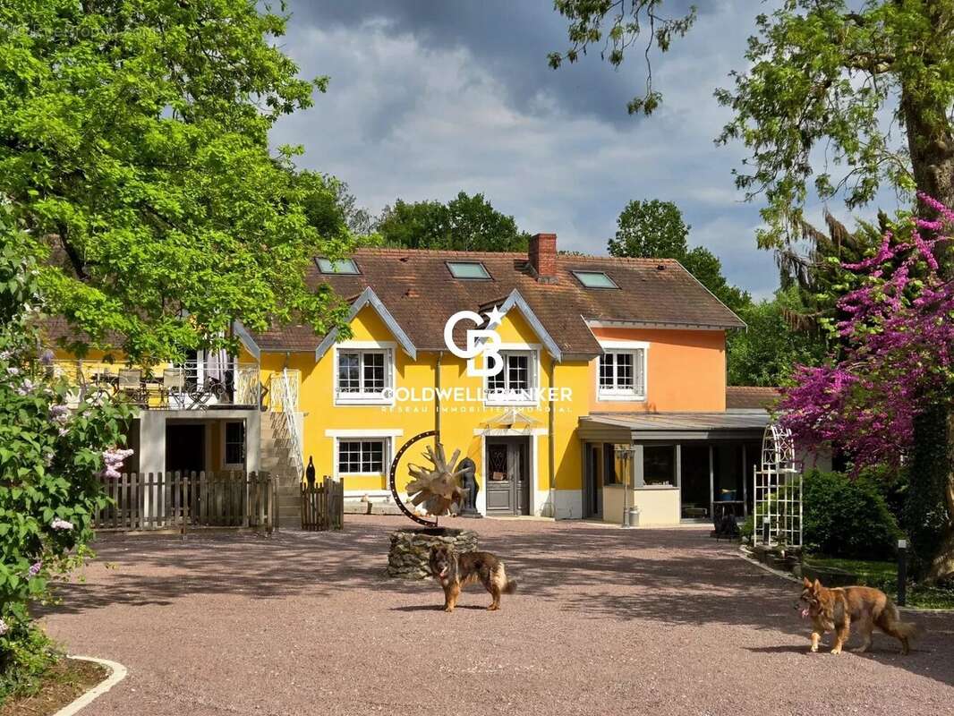 Maison à ORLY-SUR-MORIN