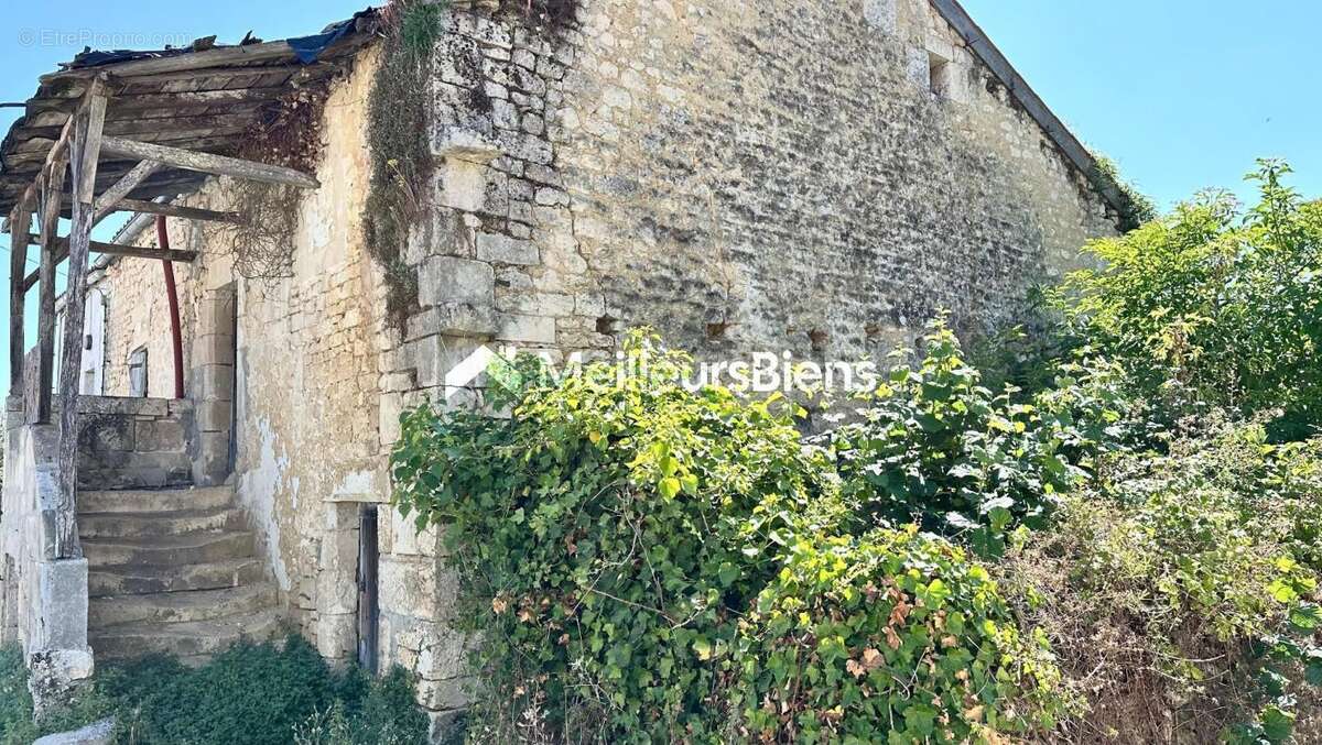 Maison à SAINT-VAIZE