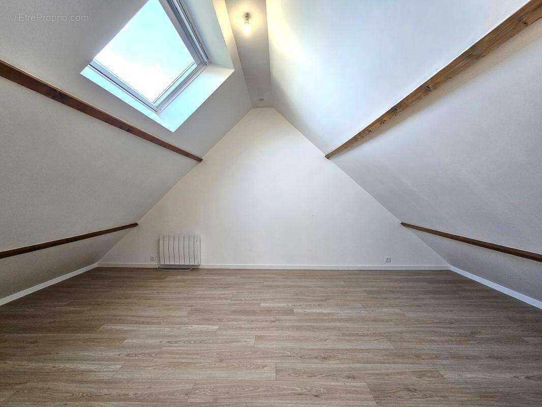 Maison à TREILLIERES