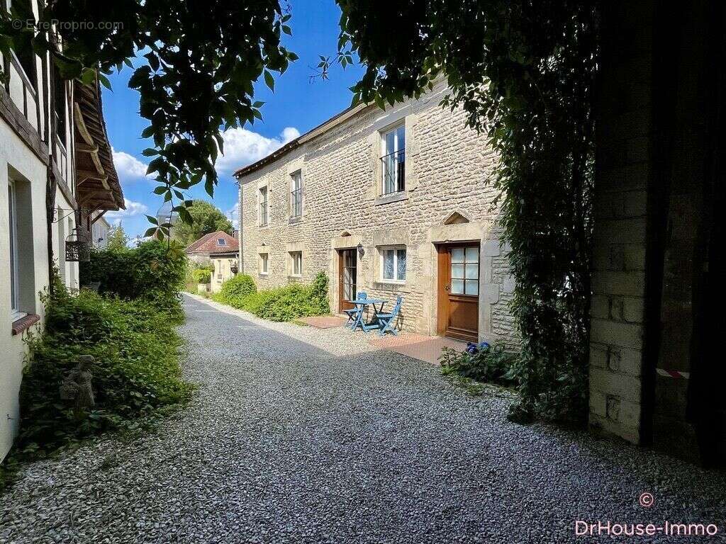 Maison à ECLANCE