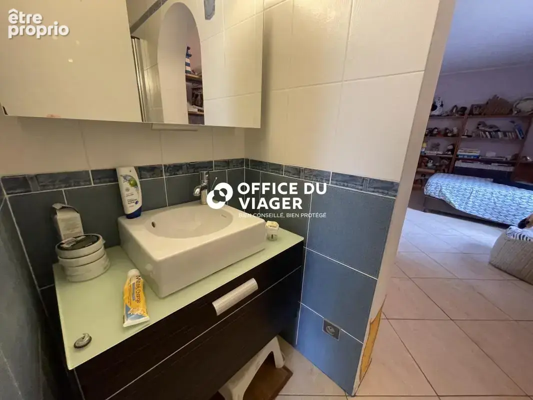 Maison - 184,37 m² - 5 pièces - photo 12