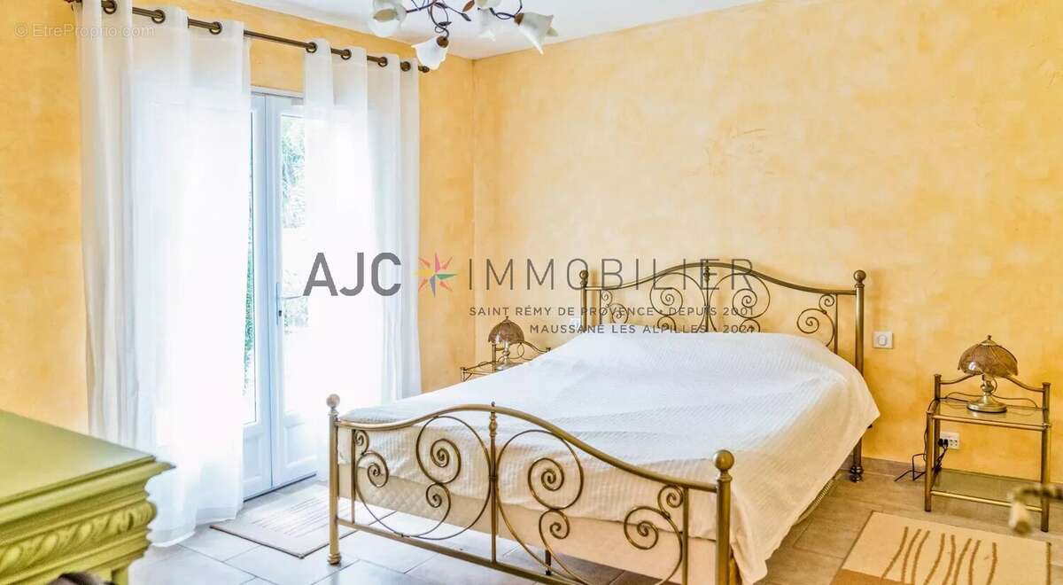 Maison à SAINT-REMY-DE-PROVENCE
