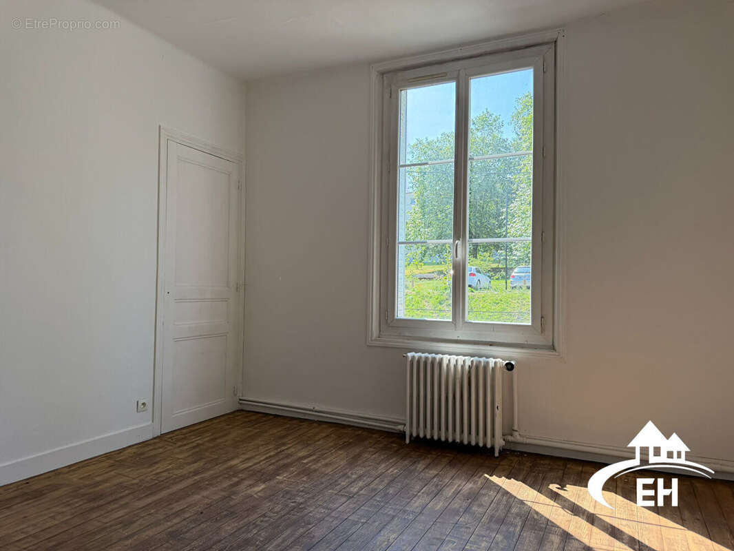 Maison à L'AIGLE