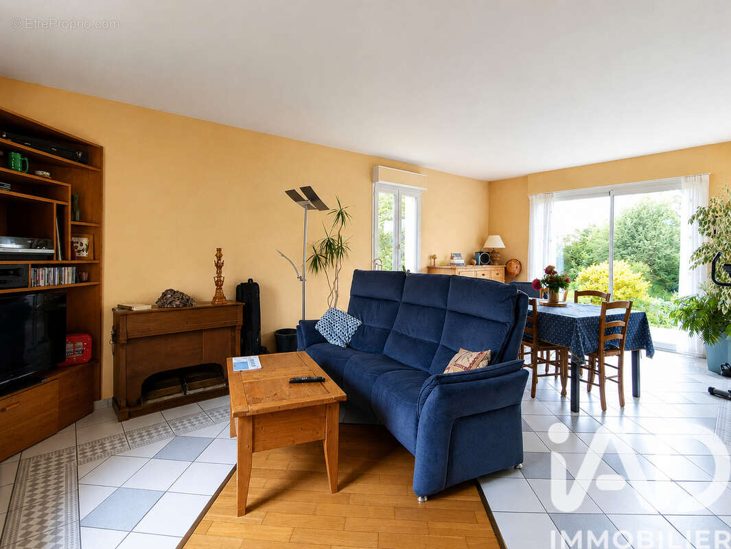 Photo 4 - Maison à FRUGES