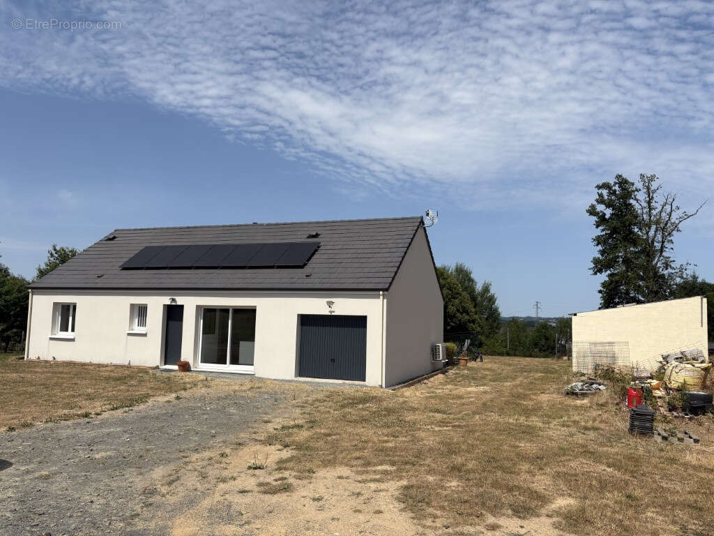 Maison à TROCHE