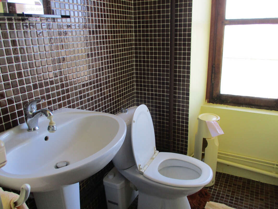 Maison à CEAUX-EN-COUHE