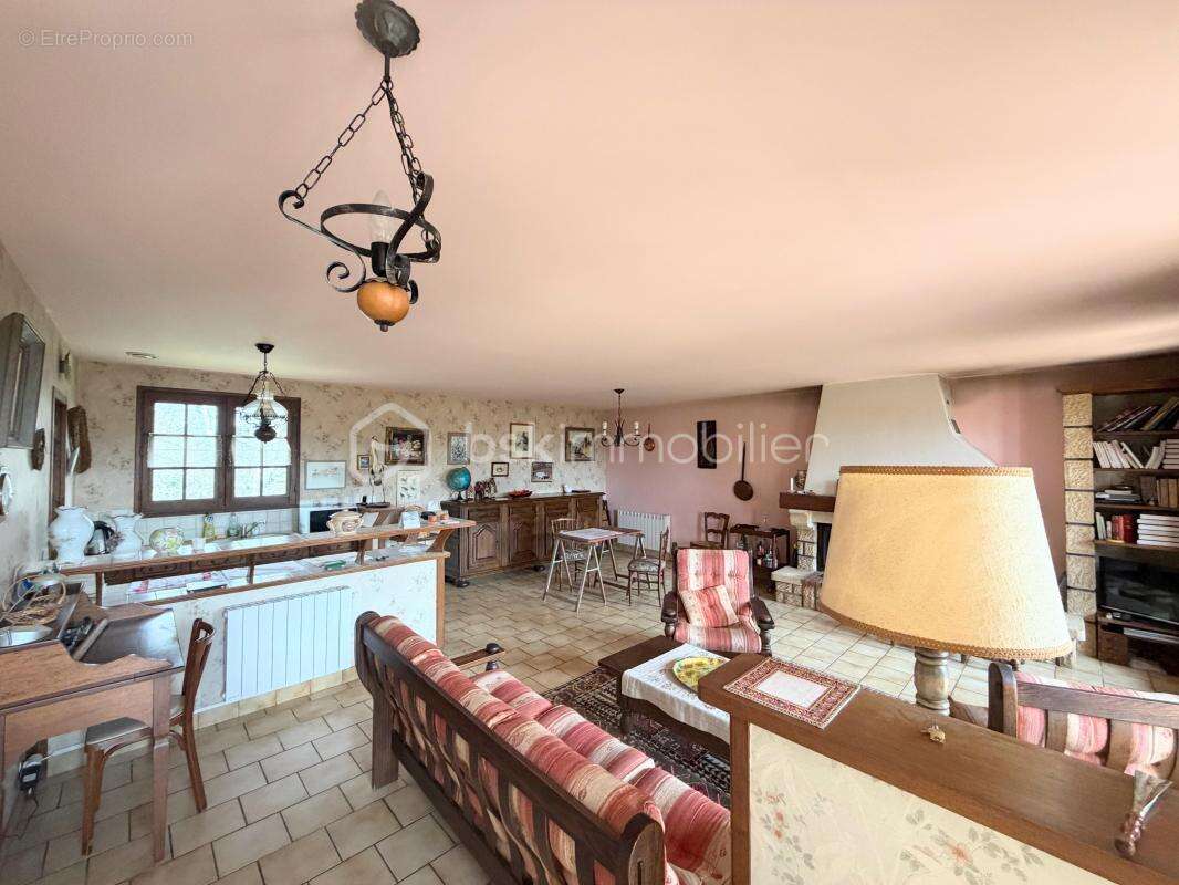 Maison à MIELAN