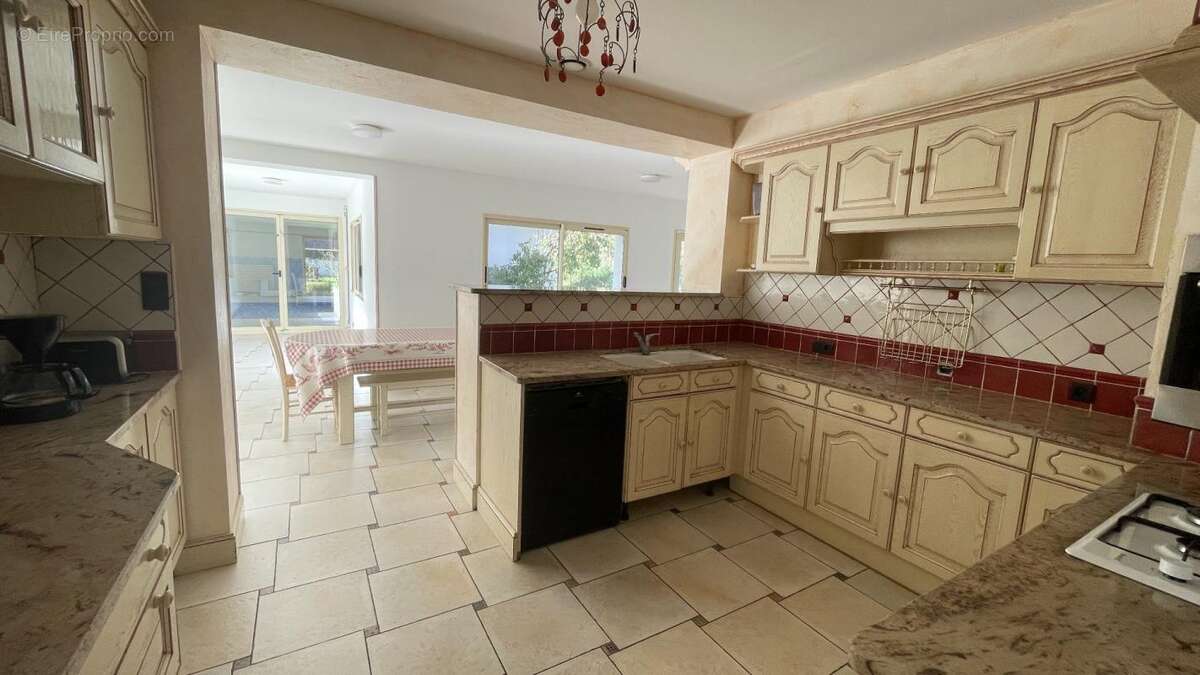 Maison à NOYERS-SUR-CHER