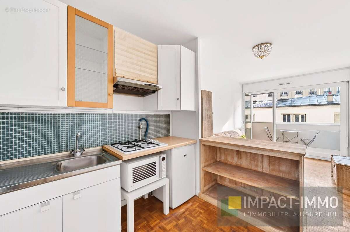 Appartement à PARIS-18E