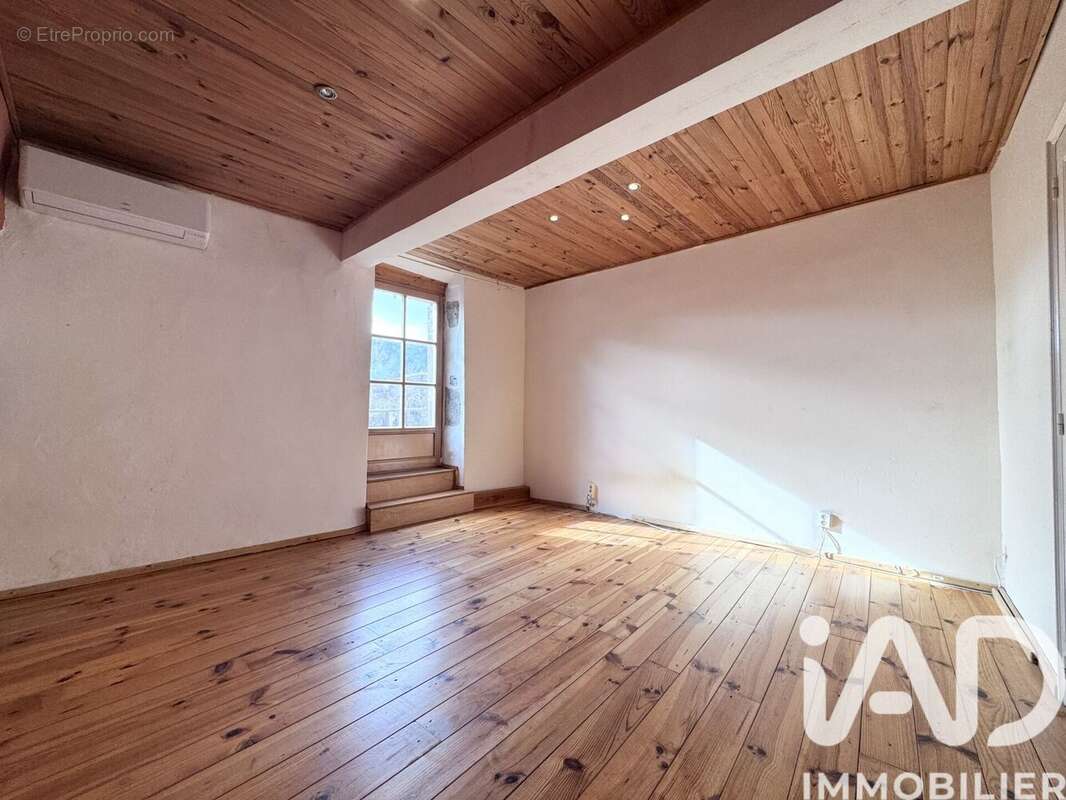 Maison 163 m² à Castelreng  - photo 4