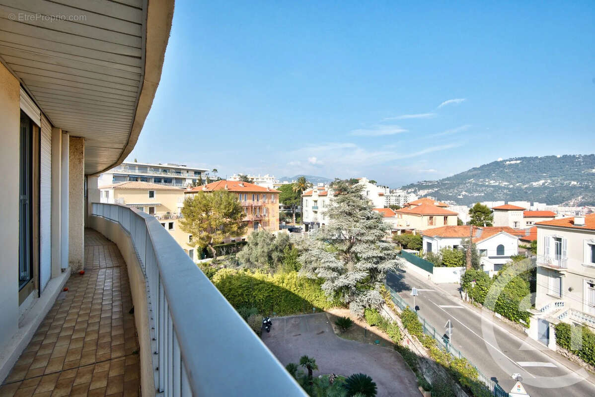Appartement à NICE