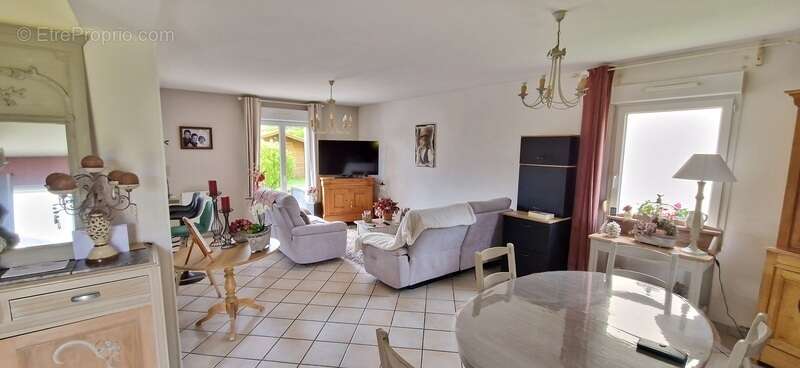 Maison à NOYERS-BOCAGE