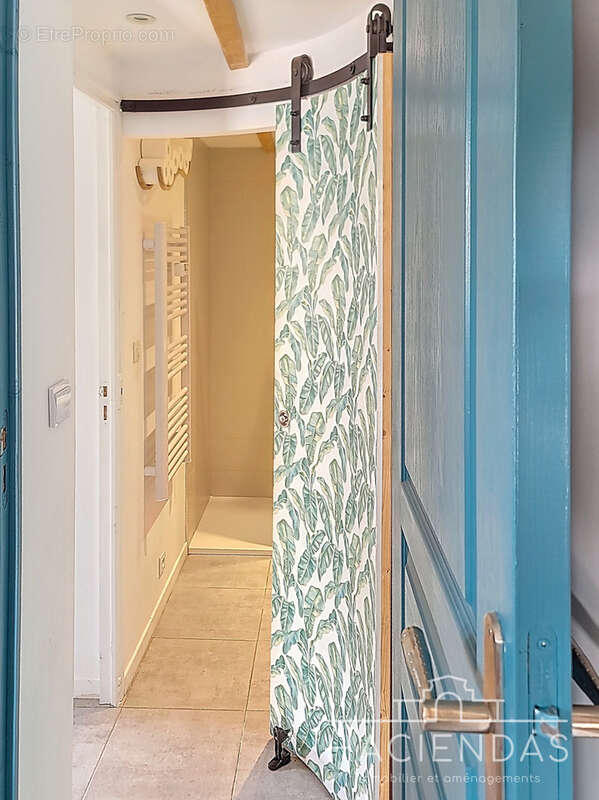 Maison à LA FARE-LES-OLIVIERS