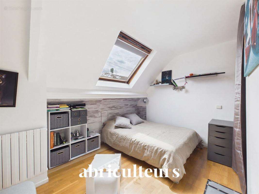 Maison familiale de 7 pièces avec jardin, garage, sous-sol  et grenier aménageable – Châtillon - photo 11
