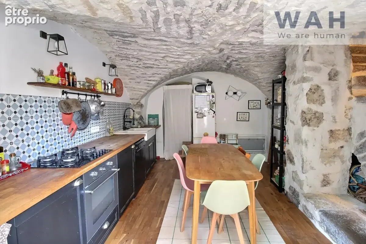 Vente maison de village 4 pieces + jardin - saint-martin-de- - photo 4