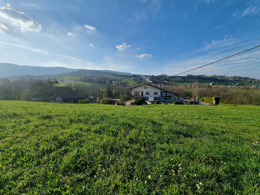 Terrain à RUMILLY