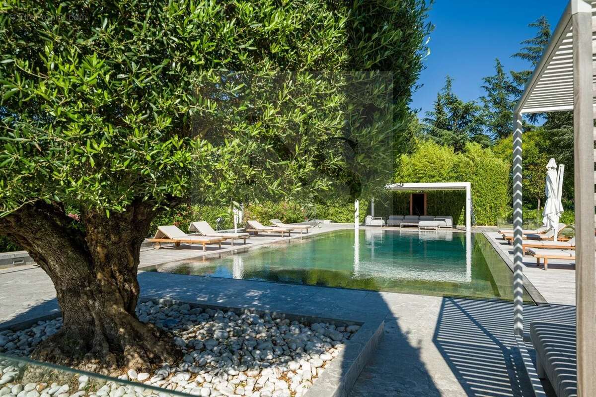 Maison à AIX-EN-PROVENCE