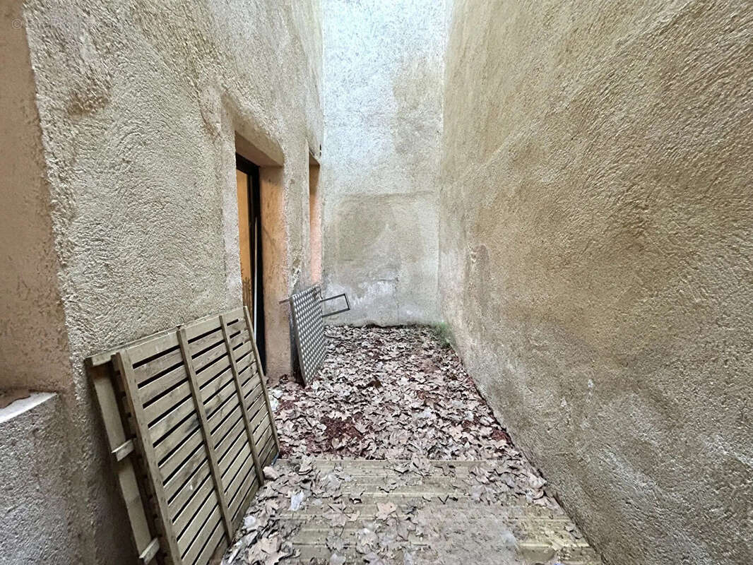 Commerce à MONTPELLIER