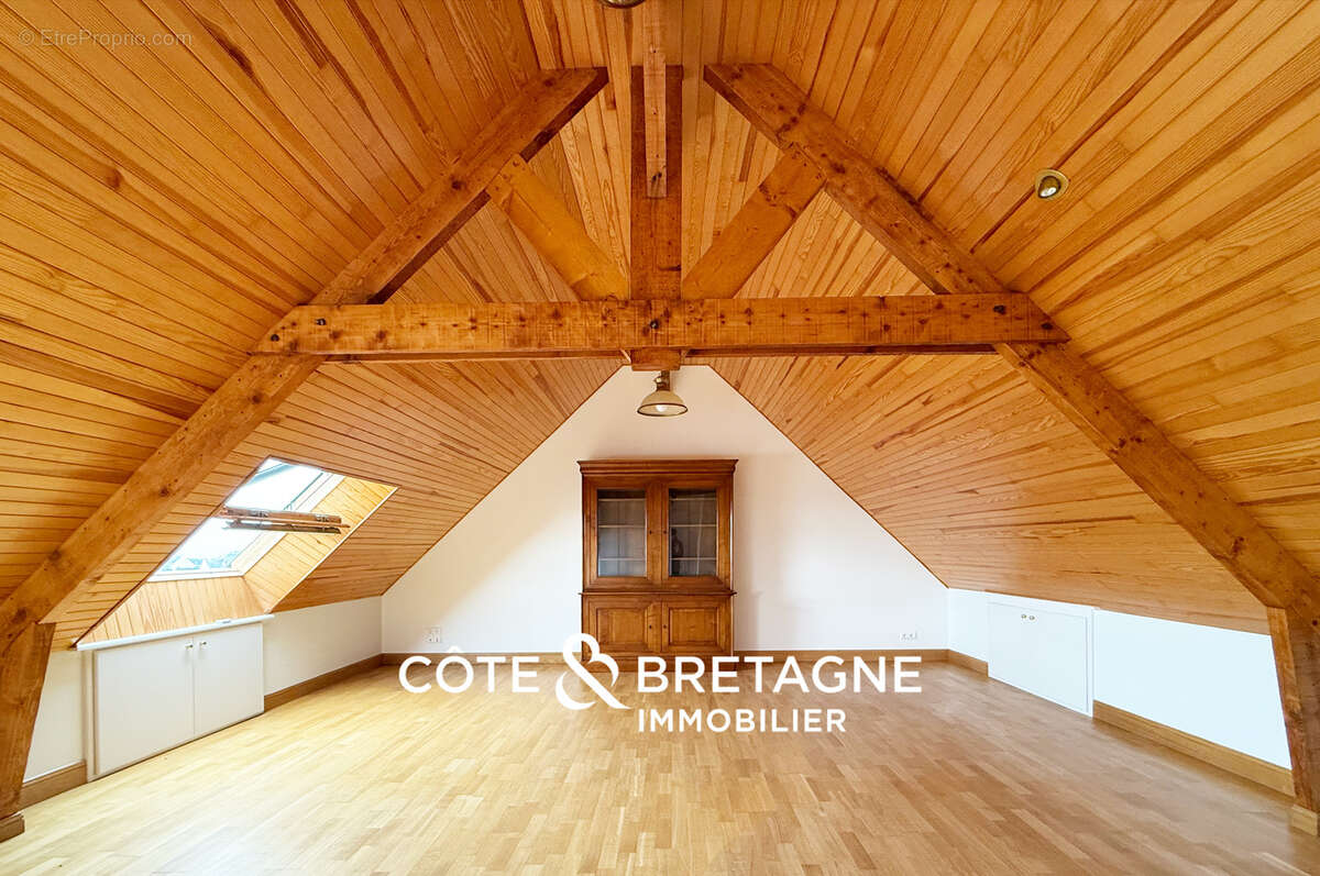 Maison à CLOHARS-CARNOET