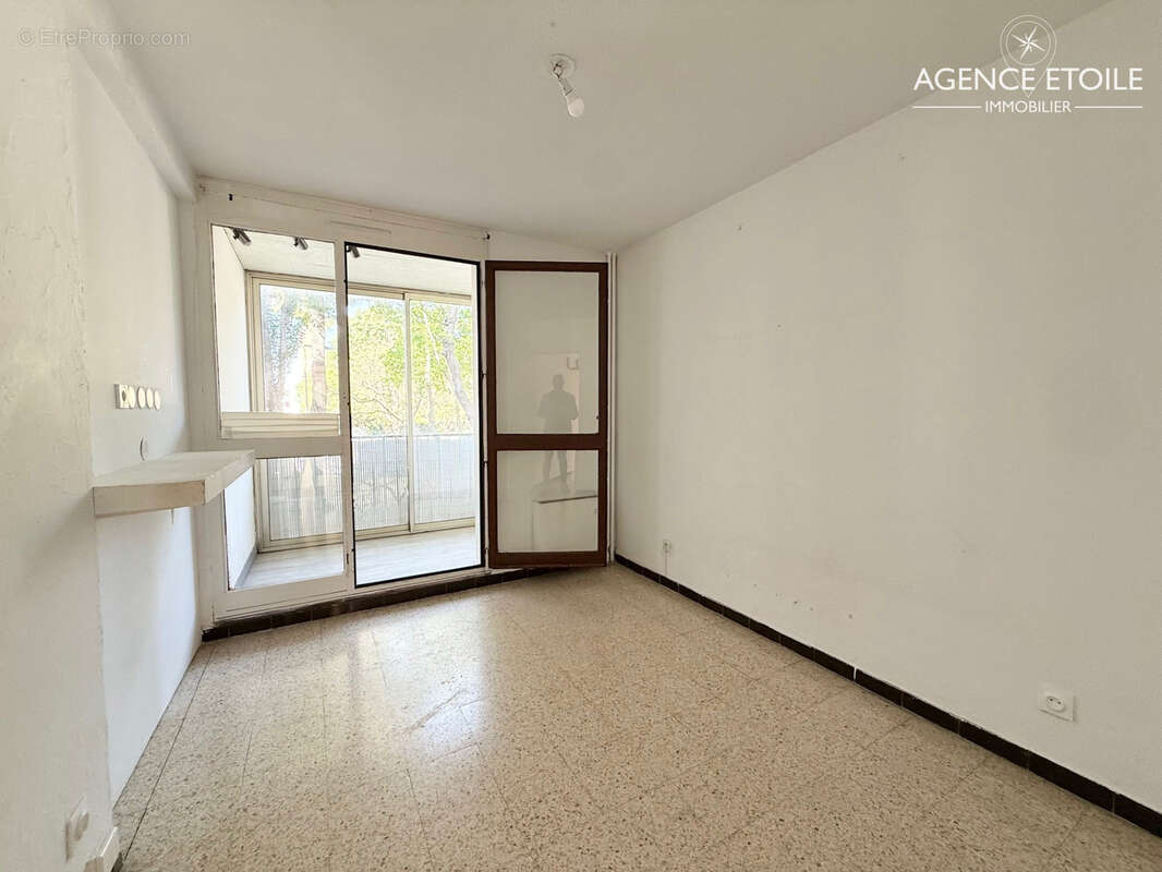 Appartement à MARSEILLE-12E