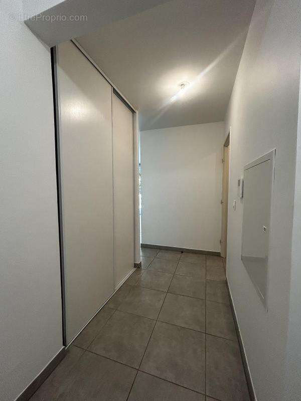 Appartement à MARSEILLE-9E