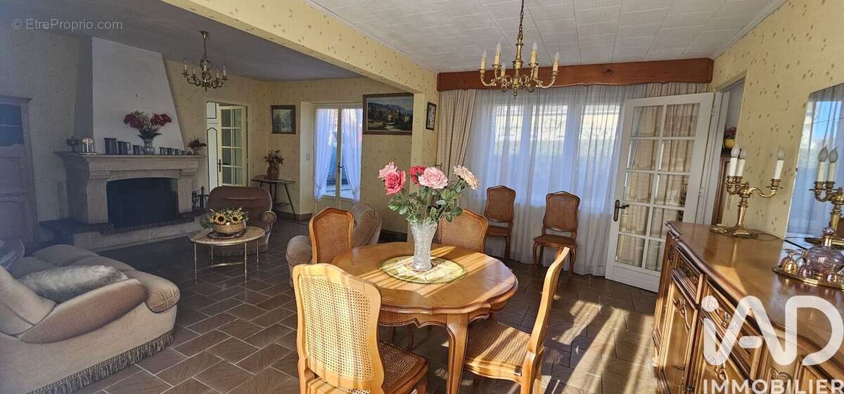 Photo 2 - Maison à ANGY