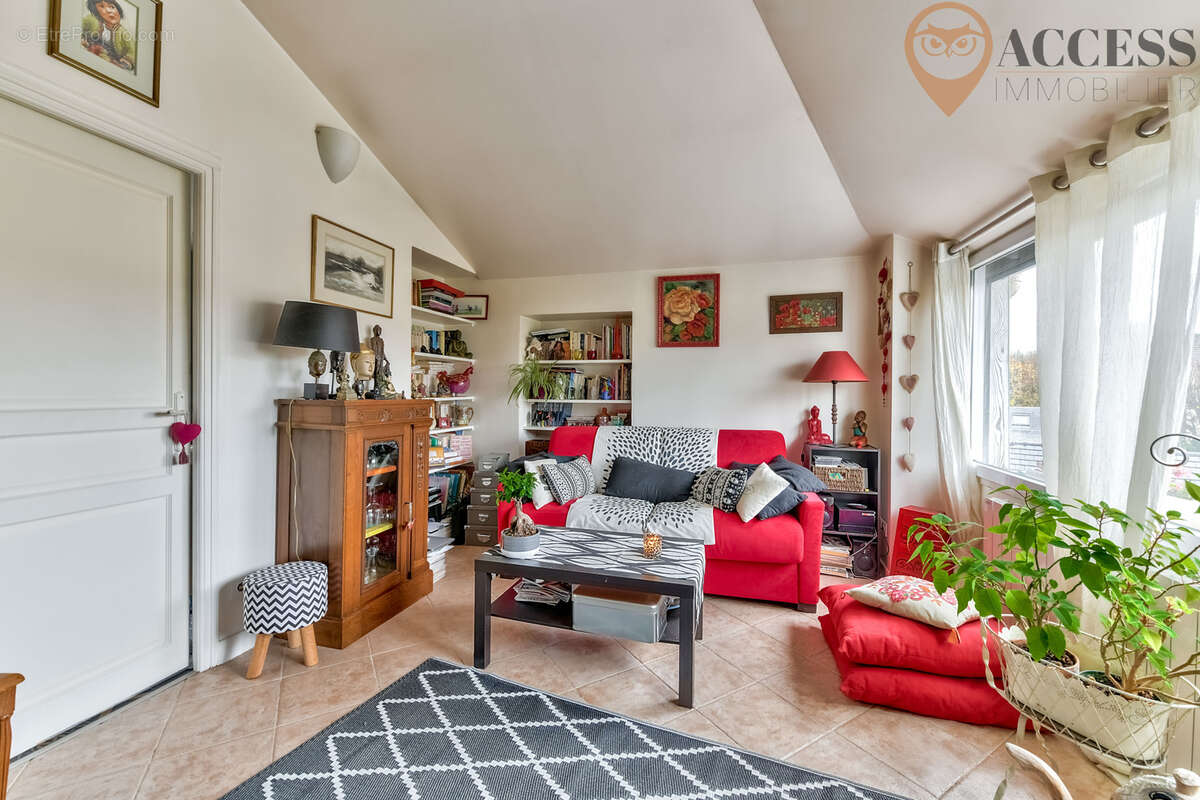 Appartement à SAINT-BRICE-SOUS-FORET