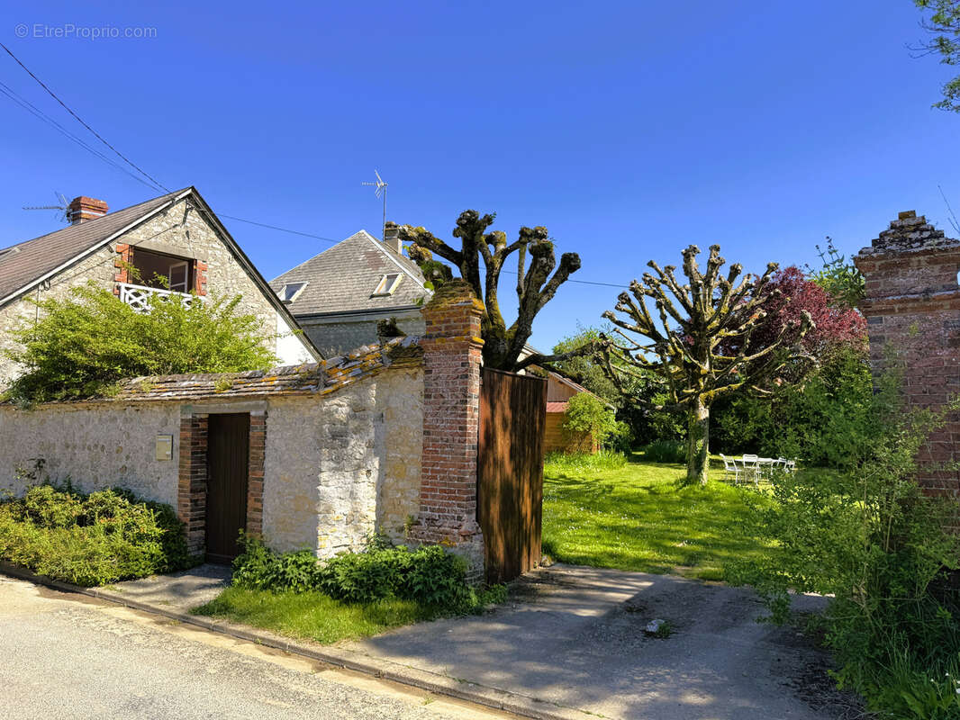 Maison à THEUVILLE