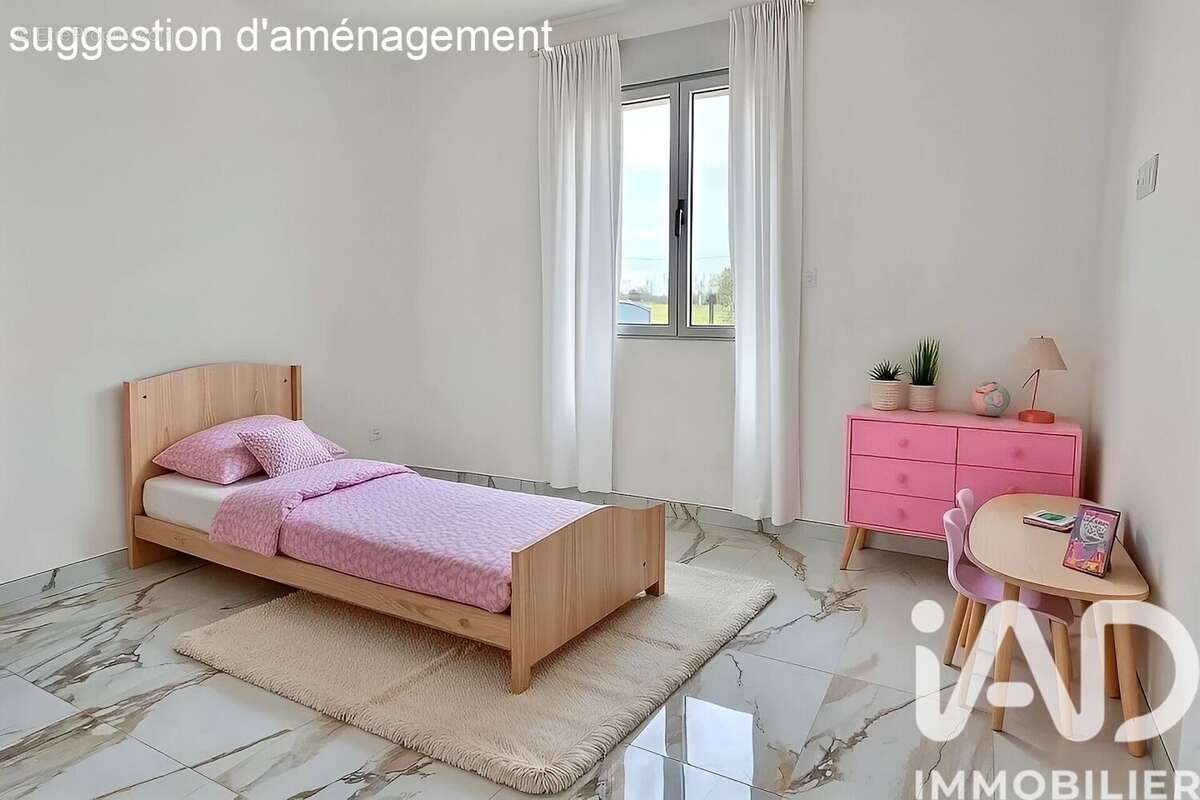 Photo 9 - Maison à MONTLIVAULT