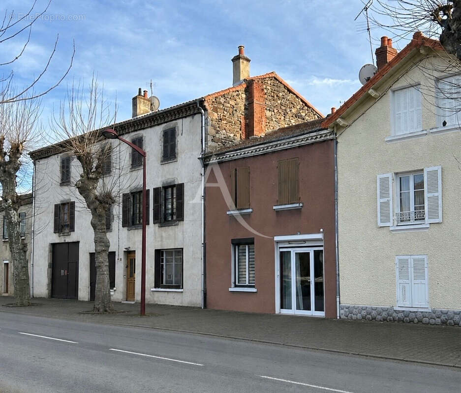 Maison Lempdes-sur-allagnon - 4 pièce(s) 83m2 - Entièrement rénovée - photo 9