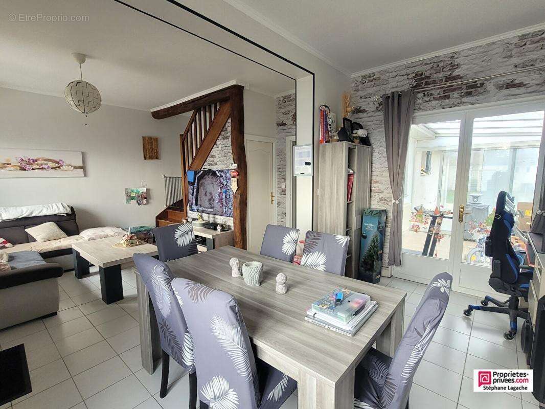 Maison à SAINS-EN-GOHELLE