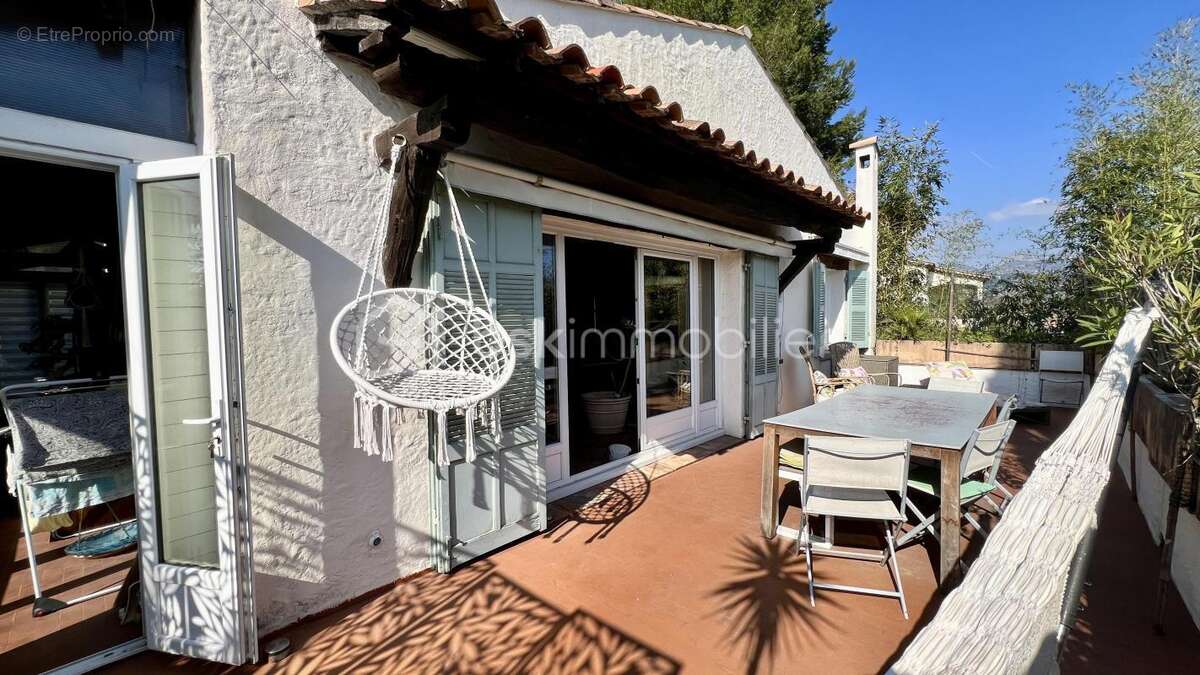 Villa 7 pièces La Colle-sur-Loup – Vue Saint-Paul-de-Vence – Maison d'ami indépendante - photo 9