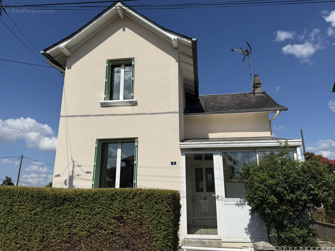Maison à SAINT-SORNIN-LAVOLPS