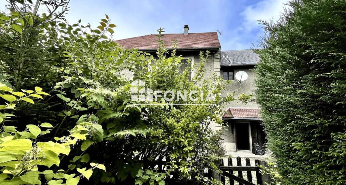 Maison à LA MOTTE-D'AVEILLANS