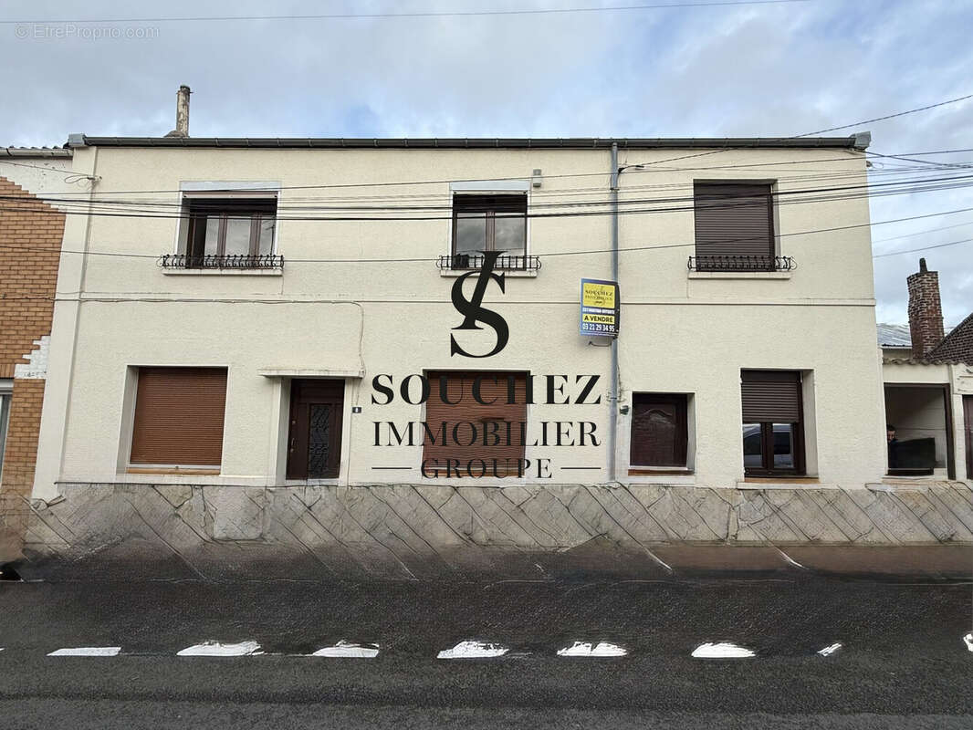 Maison à MONTIGNY-EN-GOHELLE