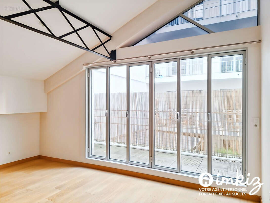 Appartement à PARIS-18E