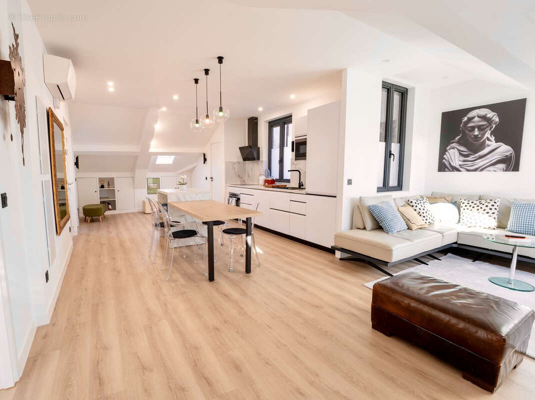 Appartement à BEAUSOLEIL