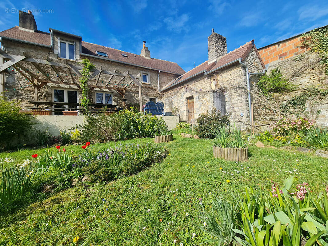Maison à SAINT-GERMAIN-DU-CORBEIS
