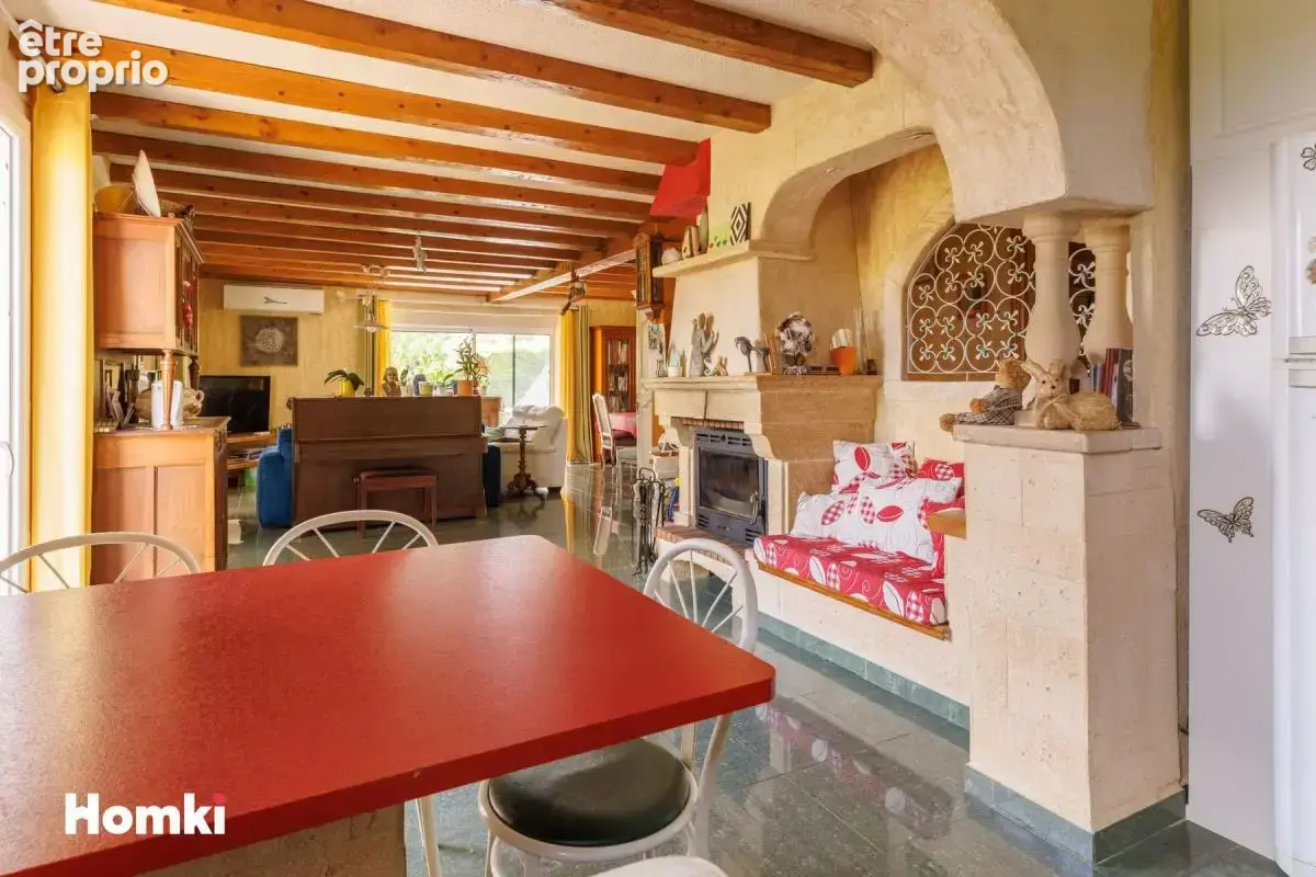 Vue imprenable, aucun vis-à-vis et plain-pied : une maison rare à Billom - photo 9