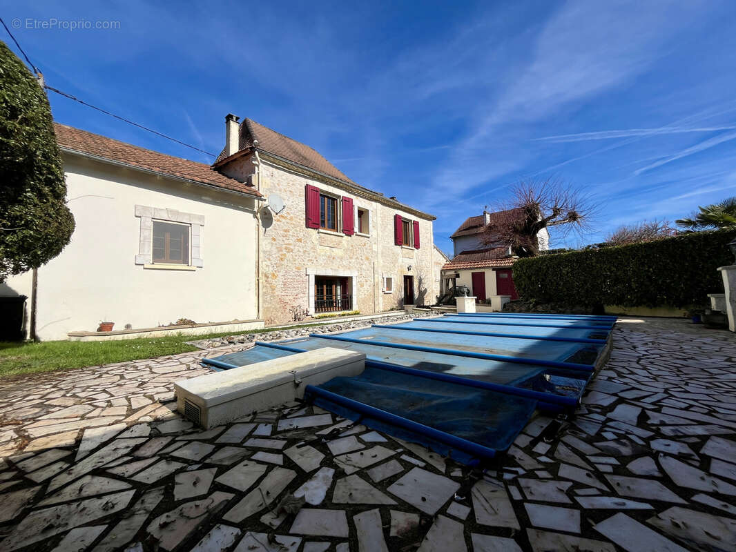 Maison à VERGT