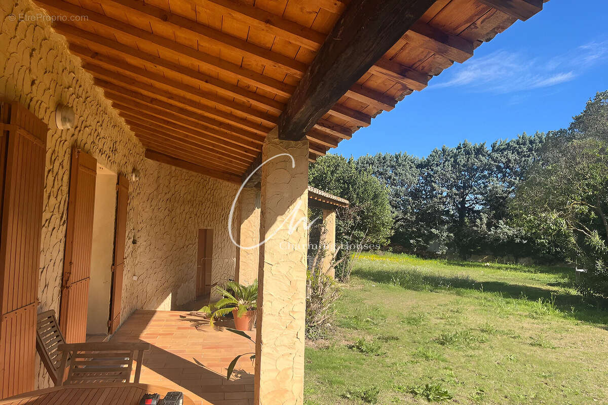 Maison à MAUSSANE-LES-ALPILLES