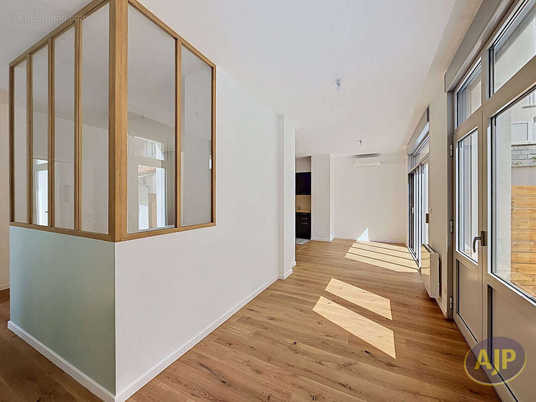 ARCACHON Proche centre et petit port T4 - 108.35m² - photo 2