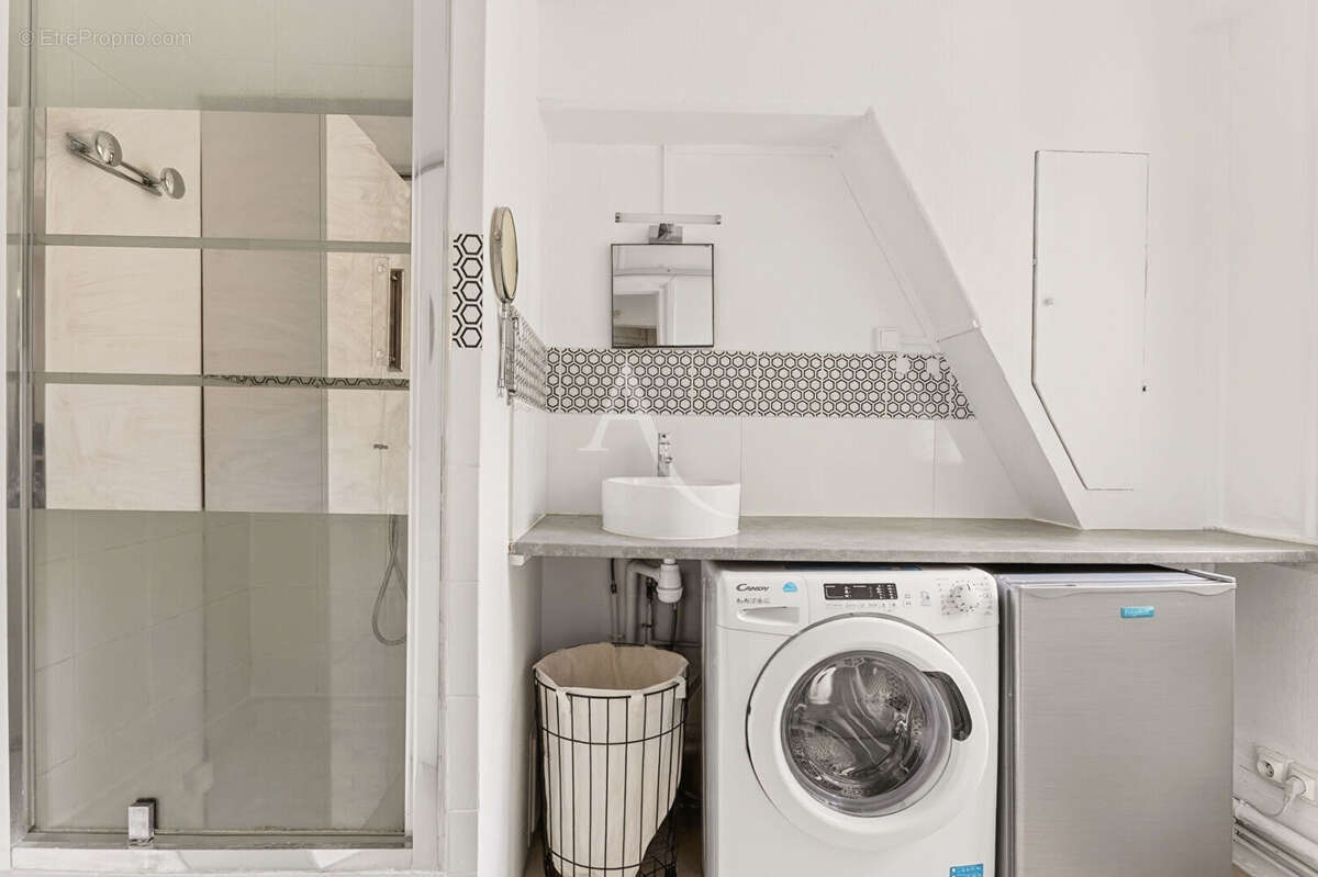 Appartement à PARIS-6E