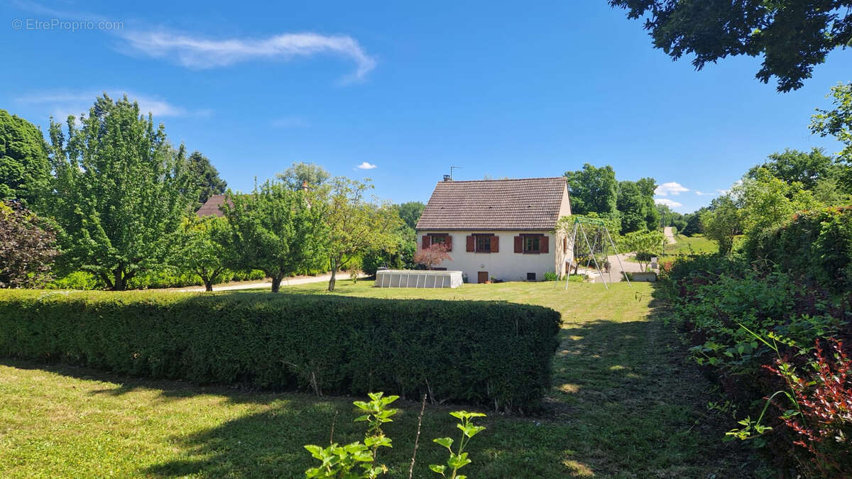 Maison à CHEVANNES