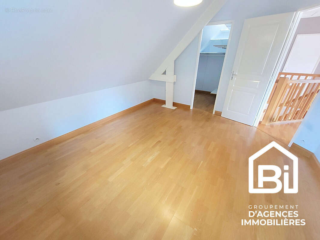 BENOUVILLE - mMaison de 7 pièces 124m2 - photo 15