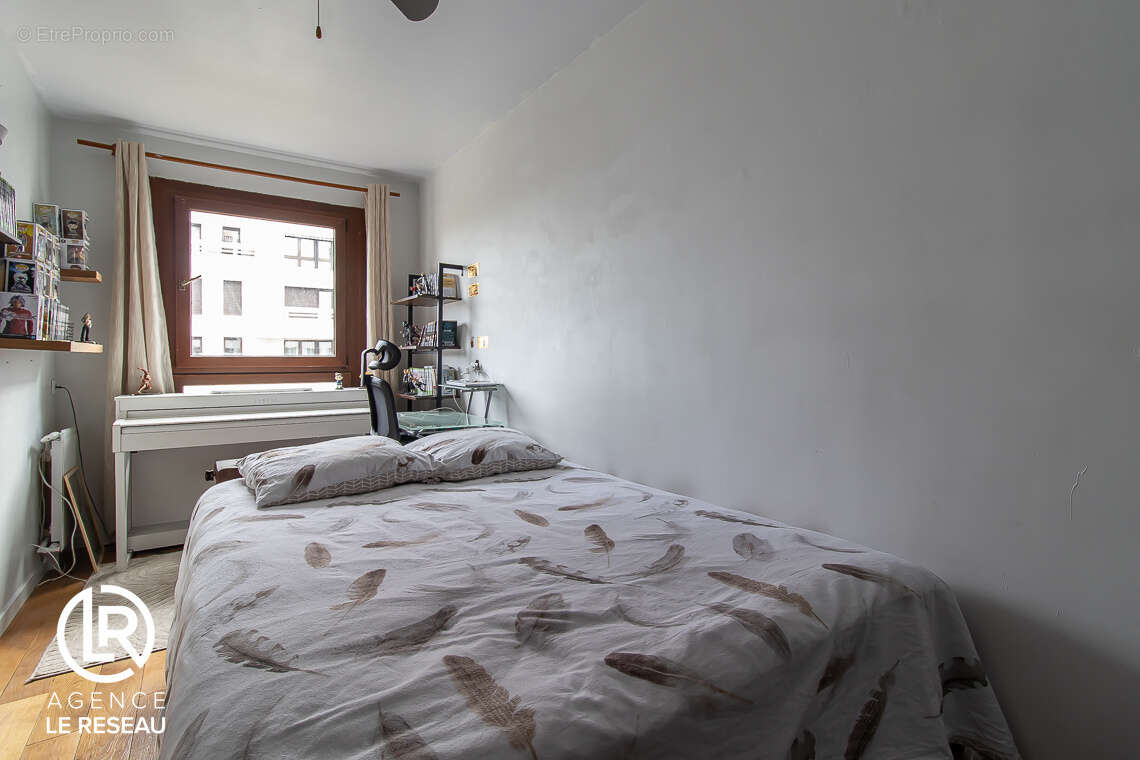 Appartement à LEVALLOIS-PERRET
