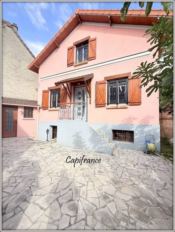 Maison à AULNAY-SOUS-BOIS