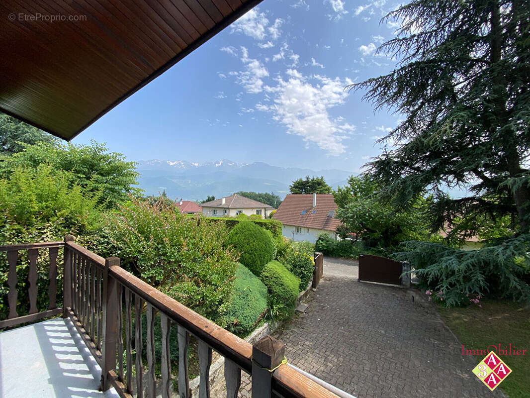 Maison à MONTBONNOT-SAINT-MARTIN