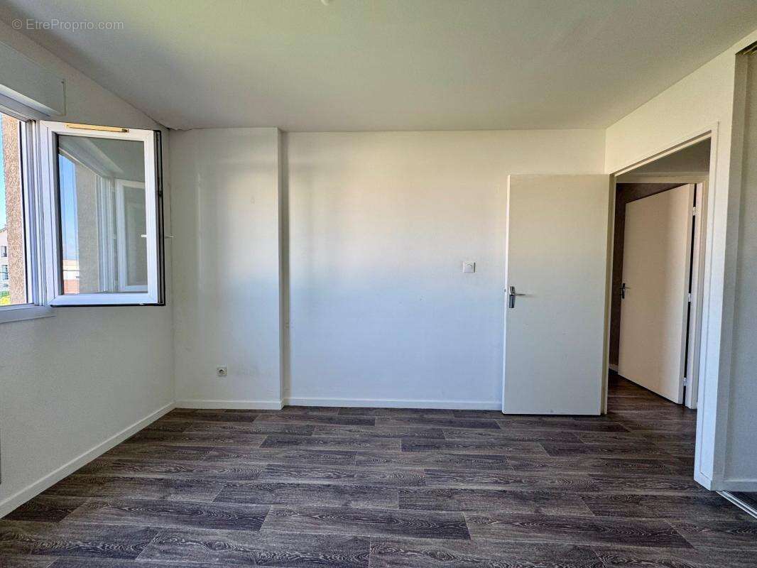 Appartement à VILLEFONTAINE