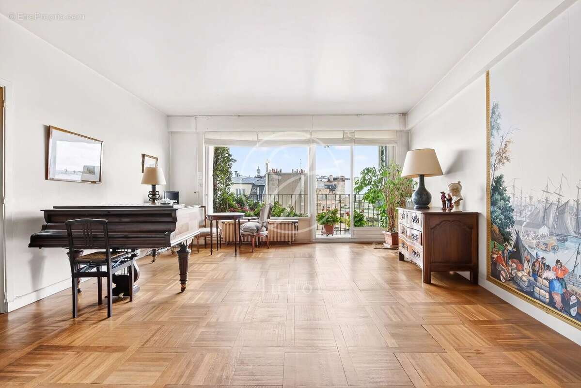 Appartement à PARIS-5E